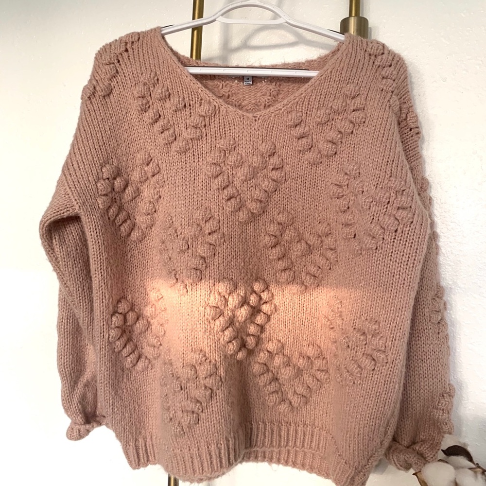 Boutique - Comfy pale rose sweater. Super cozy